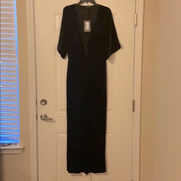 PrettyLittleThing Dresses & Skirts - Maxi Dress